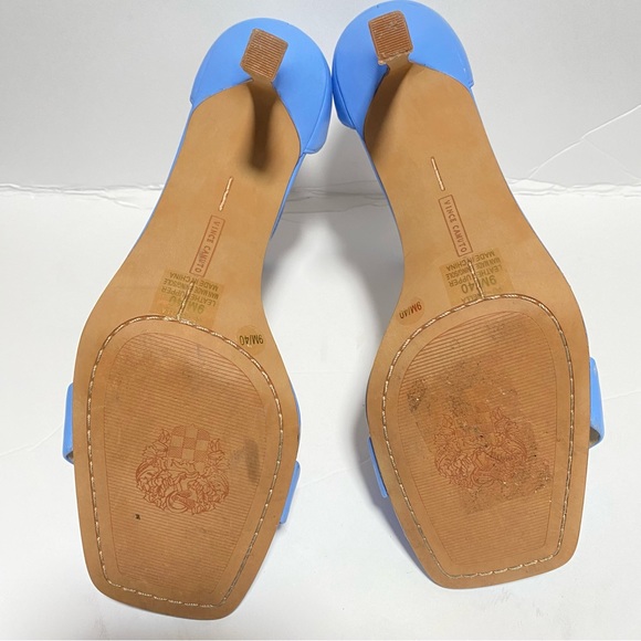 VINCE CAMUTO SANDALS - Picture 8 of 11